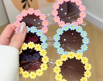 Sunnies Flower Power Daisy Sunglasses Fashion Accessories