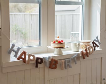 100% Natural Wool Boho Felt Happy Birthday Neutral Garland Unisex Pre Strung Eco Friendly Earth Tone Beige Boy Bday Banner Girl Adjustable