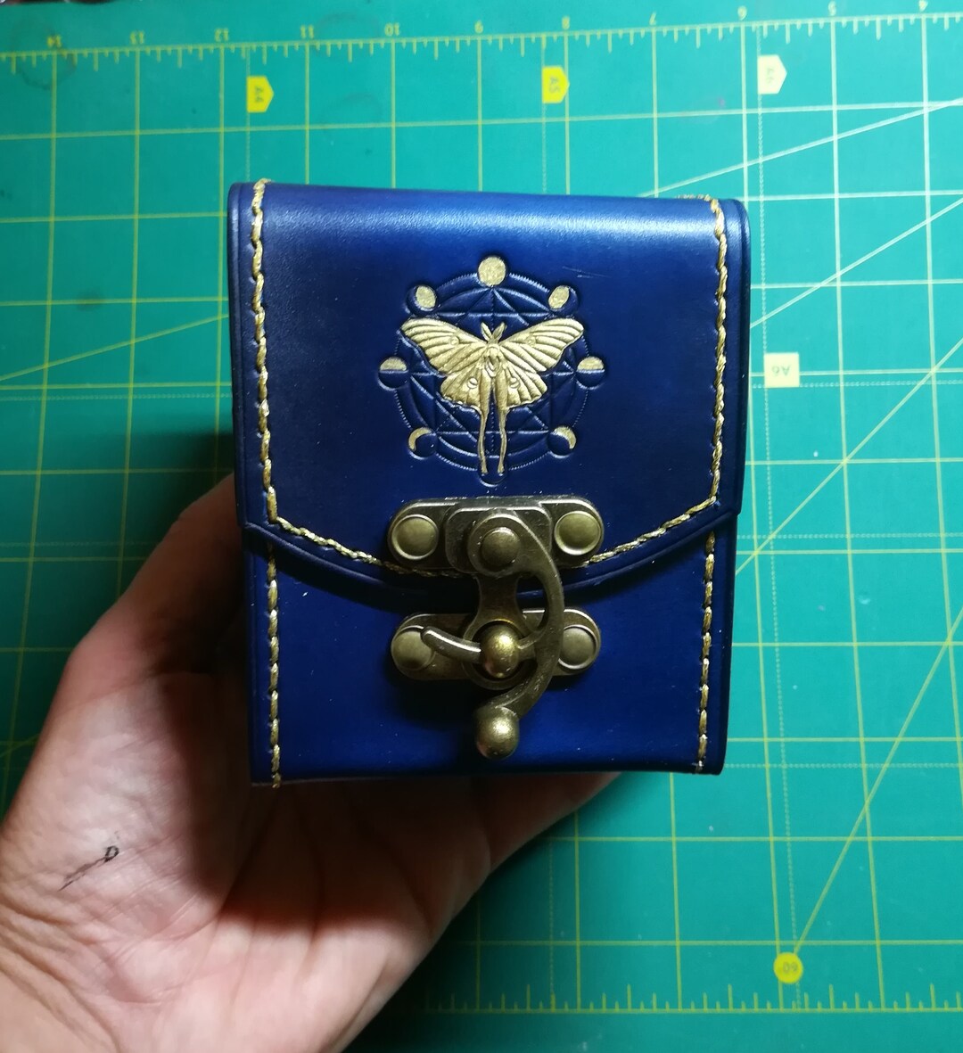 Leather Deck Box for MTG Game ,game Deck Box ,in 100 Sleeved Cards