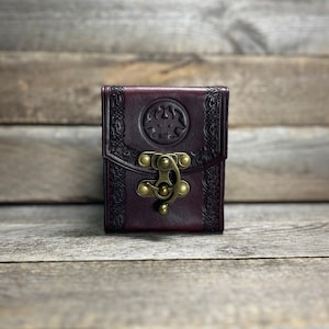 Handmade Leather Deck Box: MTG Card Case, for 100 Sleeved Cards