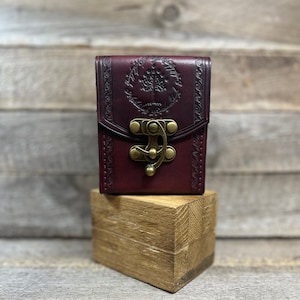 Leather MTG Deck Box: Handmade Card Case for 100 Sleeved Cards