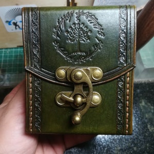 Leather Deck Box for MTG game ,Game Deck Box ,In 100 Sleeved Cards ,Commander deck box ,Card Case ,Magic Deck Box image 10