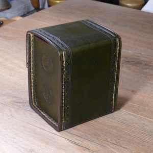 Leather Deck Box for MTG game ,Game Deck Box ,In 100 Sleeved Cards ,Commander deck box ,Card Case ,Magic Deck Box image 9