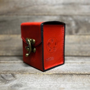 Red Leather Deck Box for MTG game ,Game Deck Box ,In 100 Sleeved Cards