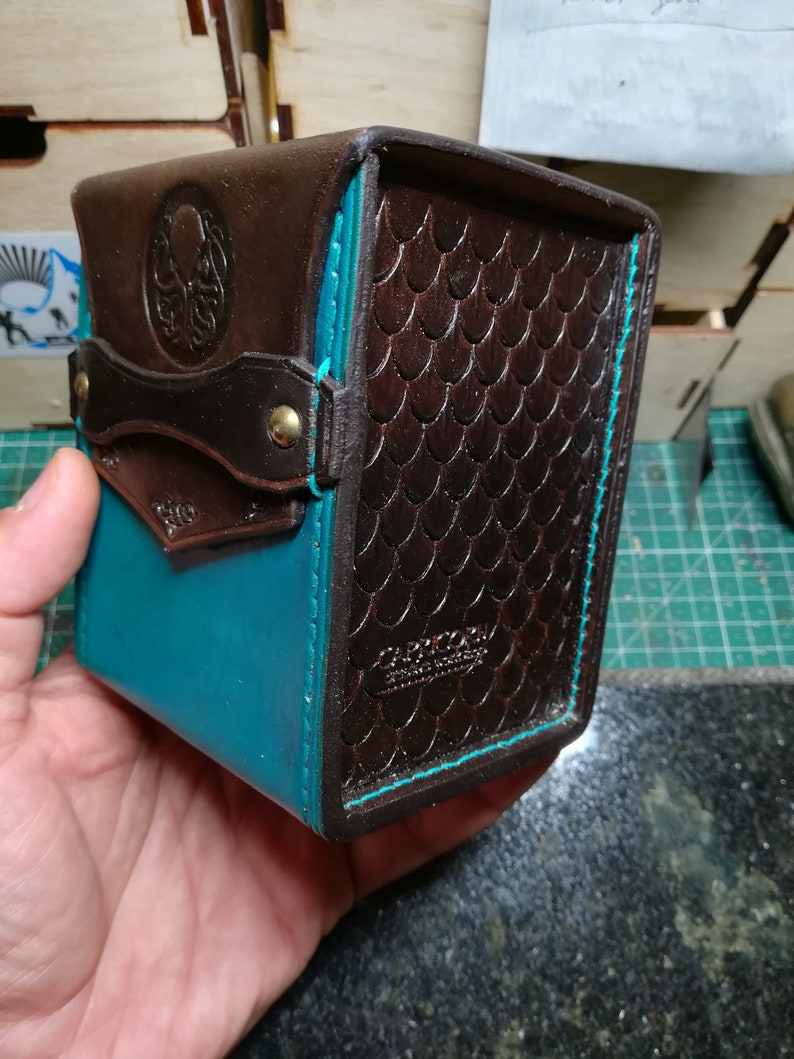 Leather Deck Box for MTG game ,Game Deck Box ,In 100 Sleeved Cards ,Commander deck box ,Card Case ,Magic Deck Box image 10