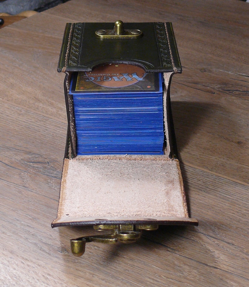 Leather Deck Box for MTG game ,Game Deck Box ,In 100 Sleeved Cards ,Commander deck box ,Card Case ,Magic Deck Box image 4