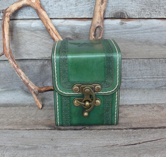 Leather Deck Box: Zelda MTG Card Case (for 100 Sleeved Cards