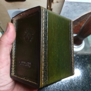 Leather Deck Box for MTG game ,Game Deck Box ,In 100 Sleeved Cards ,Commander deck box ,Card Case ,Magic Deck Box image 3