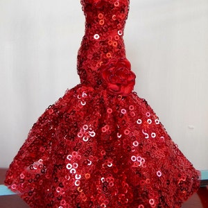 12th Scale Dolls House Miniature Gown Lady in Red .