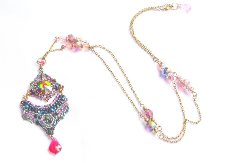 Pendentif en perles miniature cristal Collier pendentif perles miniatures Collier avec sautoir inspiration ethnique / boho/Chic/Hippie image 1
