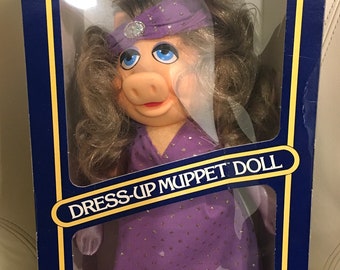 The Muppet Show Miss Piggy - Dress Up Muppet Doll 1981 - New In Box