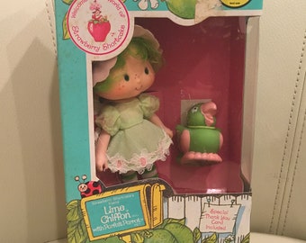 1982 Strawberry Shortcake Lime Chiffon with Parfait Parrot - New in box