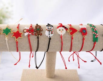 Christmas Beaded Bracelet Gift, Handmade Holiday Bracelet, Santa Snowman gingerbread bracelet, Adjustable Bead Jewelry, Gift for Mom and kid