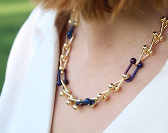 Gold Horseshoe Link Chain Necklace: Chunky Retro Purple Choker