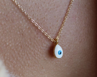 Collar minimalista de mal de ojo: amuleto protector de la Cábala en oro de 18 quilates