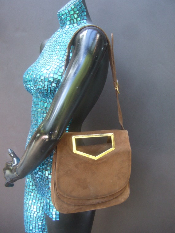Vintage Ferragamo Leather Shoulder Pouch Bag – Recess