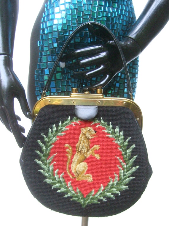 Exquisite Needlepoint Artisan Griffin & Laurels Ha