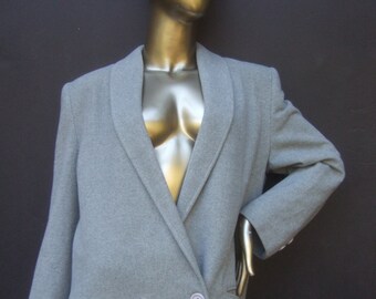 Luxurious Cashmere Women's Heather Gray Coat c 1980s