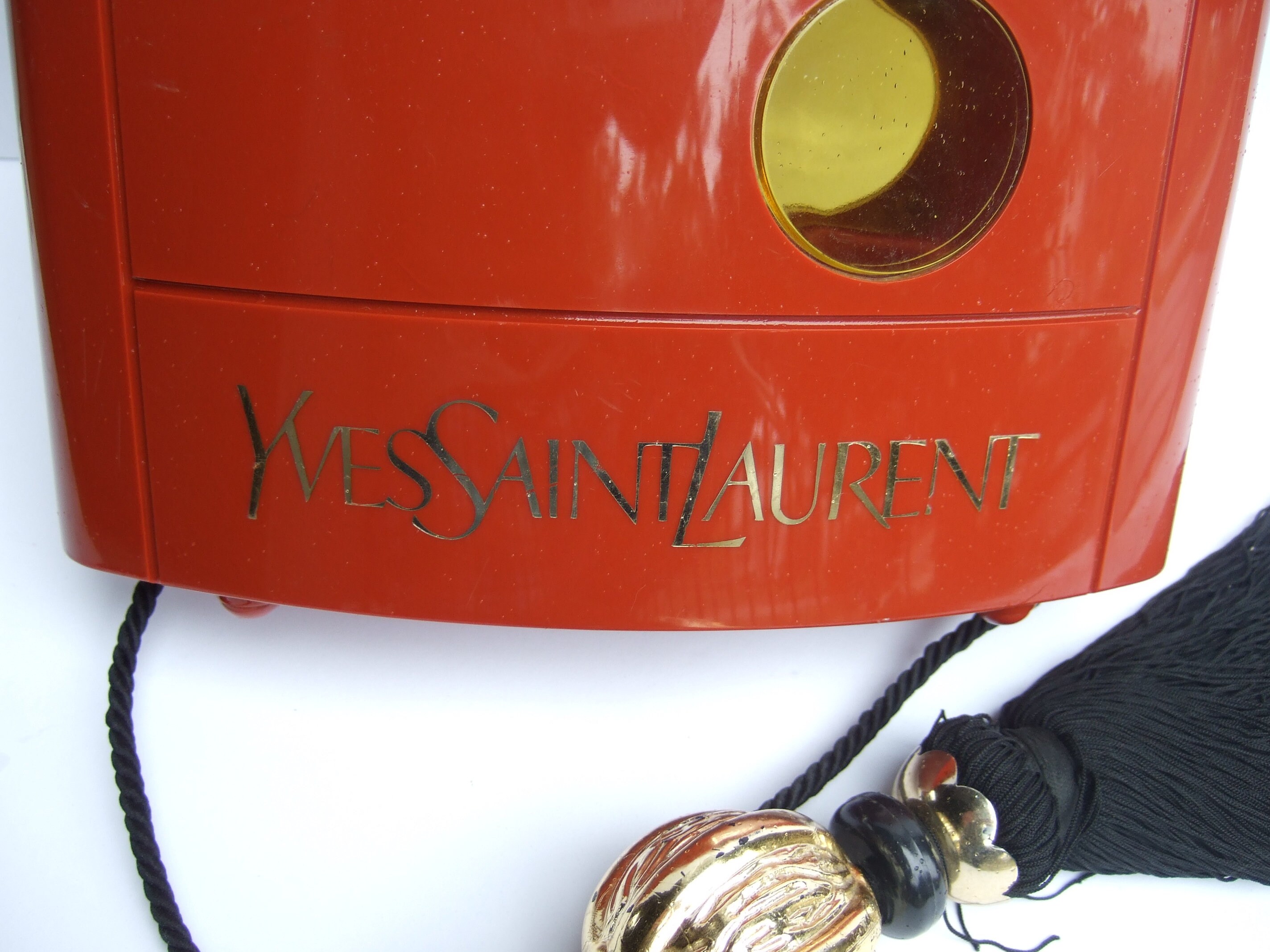 YVES SAINT LAURENT Opium Cinnabar Plastic Resin Huge Display YVES SAINT LAURENT Opium Cinnabar Plastic Resin Huge Display