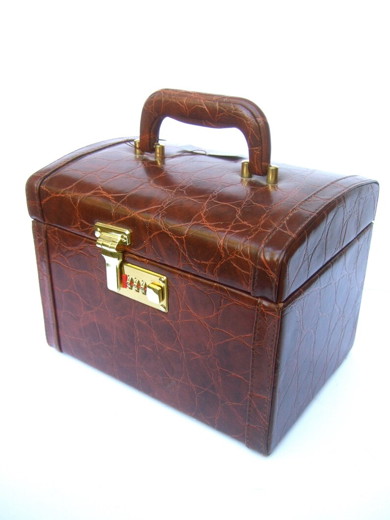 garment bag dillards