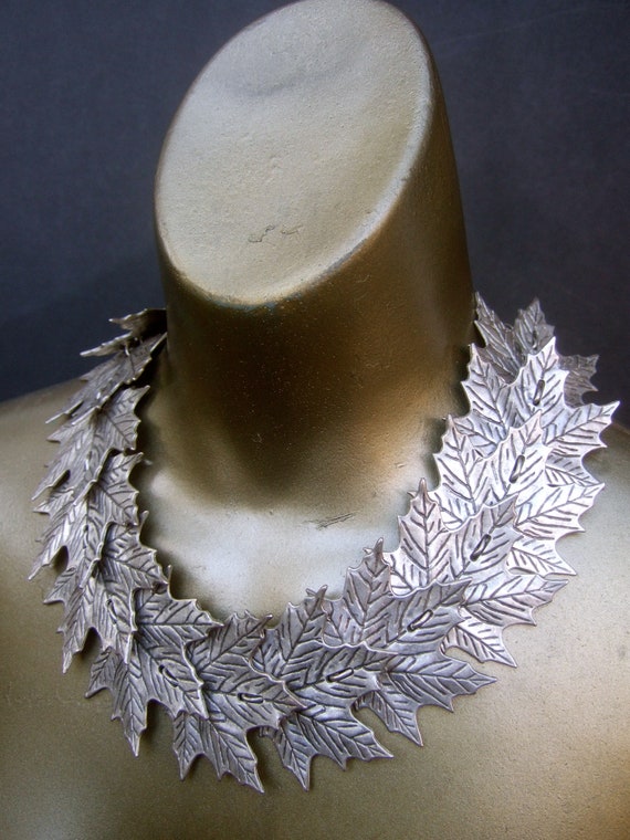 Dramatic Large Scale Silver Matte Metal Articulat… - image 6