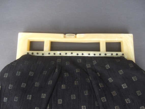 Stylish Black Suede Lucite Handle Large Scale Clu… - image 6