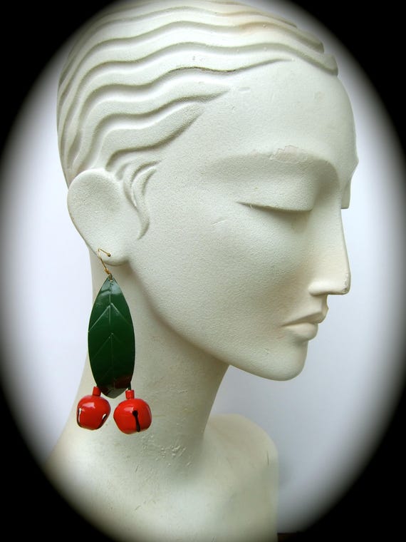 Whimsical Unique Dramatic Pierced Dangle Metal En… - image 8