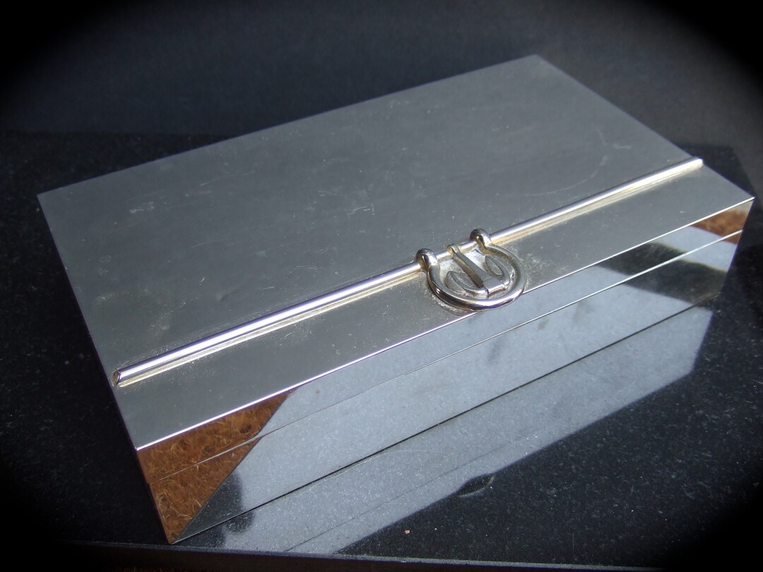 GUCCI アンティーク シルバー ジュエリーボックス GUCCI Italy Sleek Luxurious Silver Plated Wood Lined Decorative