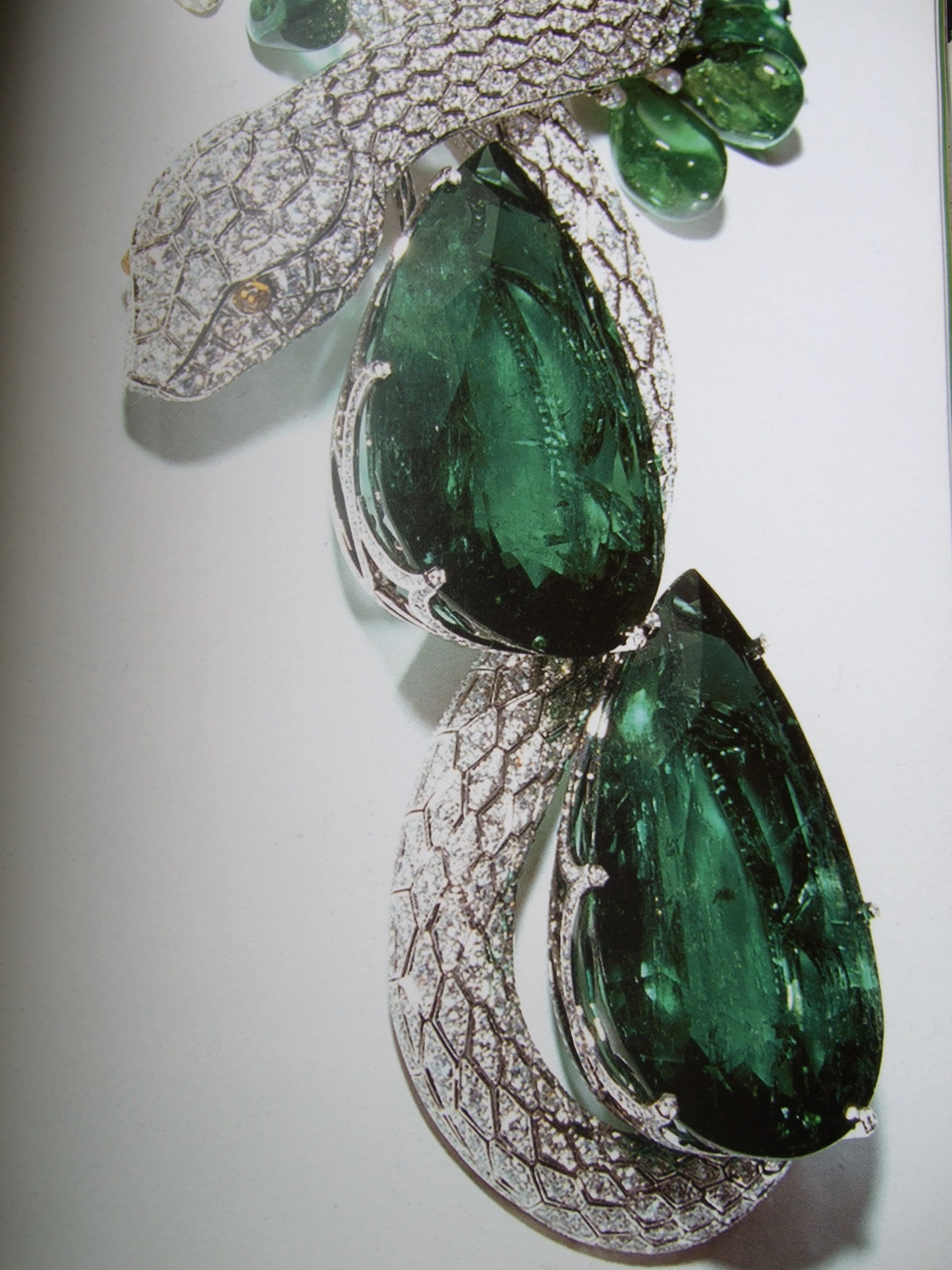 Cartier eternity snake necklace new arrivals