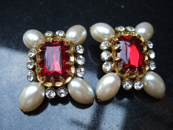 Opulent Red Resin Enamel Faux Pearl Clip-on Earri… - image 1