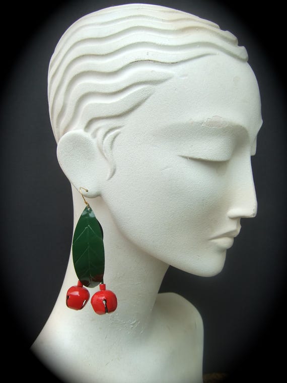 Whimsical Unique Dramatic Pierced Dangle Metal En… - image 2