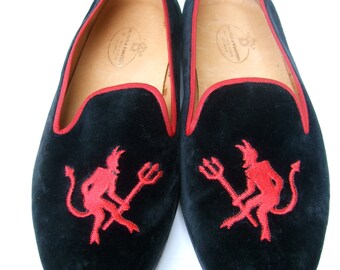 STUBBS & WOOTTON Whimsical Red Embroidered Black Velvet  display picture 2