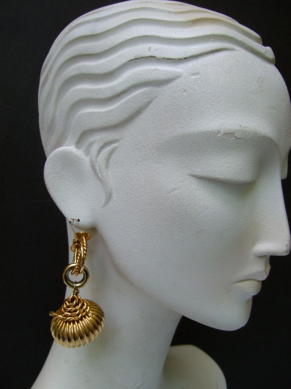 Dramatic Large Scale Dangling Gilt Metal Clip-on … - image 1