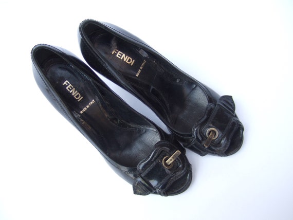 Fendi Peep-Toe Pumps - Women's 37.5