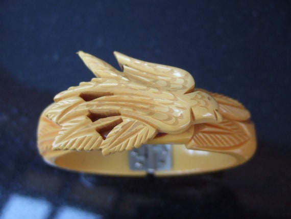 1940s Hand Carved Hinged Artisan Bird Clamper Bra… - image 2