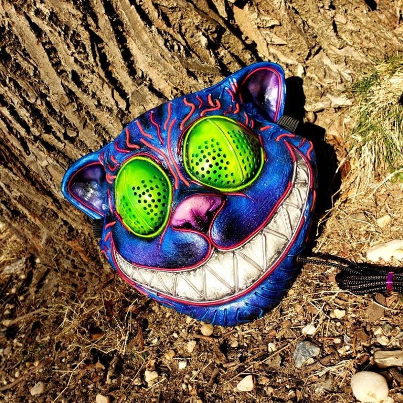CREEPY CAT LED Light Up Cat MaskHand SculptedResin MaskEl Etsy