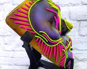 3D Printed Mask Display Stand: Battery Pack Holder, Collectible Showcase