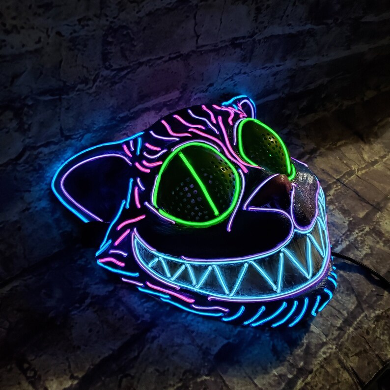 CREEPY CAT LED Light Up Cat MaskHand SculptedResin MaskEl Etsy