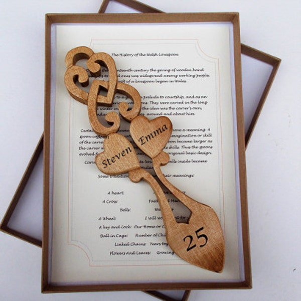 Silberne Hochzeit 25. Jahrestag personalisierter Lovespoon aus Eiche, von Hand geschnitzt, handgefertigt, Geschenkbox-Option