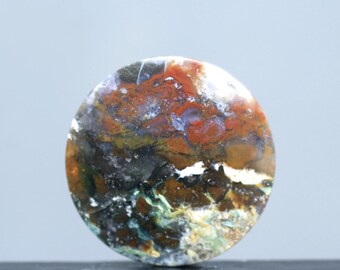 クラウィン・マルチカラー・ジャスパー・ルースストーン：インドネシアのジュエリーメイキング