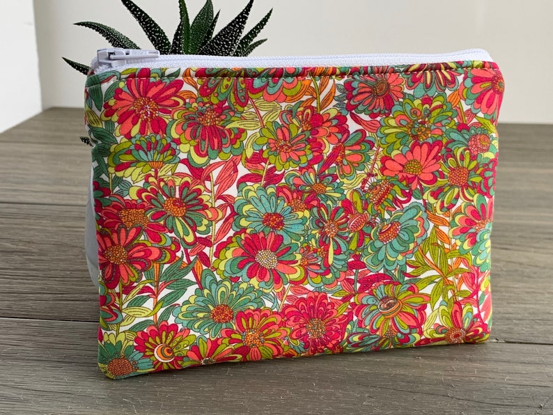 LIBERTY DESIGN COIN PURSE Very Pretty
