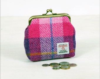 Harris tweed kiss lock purse, small wool coin purse, wool anniversary gift for wife, metal framed clasp purse