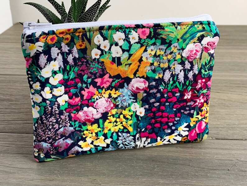 LIBERTY DESIGN COIN PURSE Very Pretty