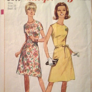 60s Simplicity 6915 Misses Dresses Pattern, size 10, Bust 31, Vintage 60s Simplicity Sewing Pattern, A-line Dress, Fit and Flare Dress small