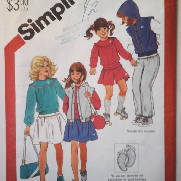 Simplicity 5624 Girls Sweatshirt Top, Pants, Shorts, Mini-Skirt, Hooded Vest, and Bag pattern, Size Medium, 8-10