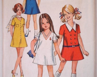 Simplicity 8720 Girls Easy Dress with Collar Variations Pattern, size 12, Bust 30, Vintage 1970s Simplicity Girls Dress Sewing Pattern