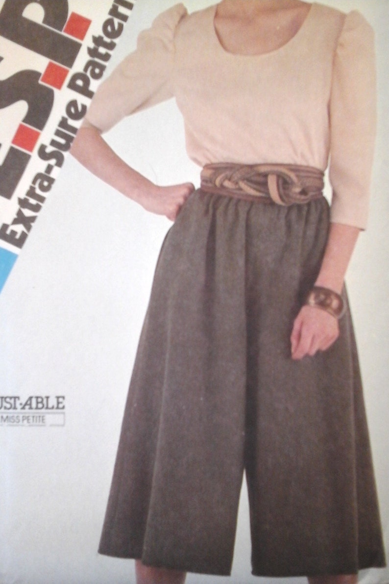 Simplicity 5700 easy Blouse and Culottes Pattern, size 10-12-14, Bust 32.5-36, 80s Split Skirt pattern, 80s blouse pattern image 3