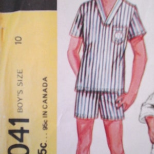 McCall's 3041 Boys Pajama Pants or Shorts and Top, Robe with tie belt, size 10, vintage McCall's boys sewing pattern image 4