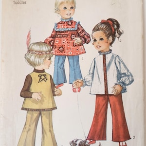 60s Simplicity 8522 Toddlers Flared Top and Bell-bottom Pants, sizes 1 and 2, Baby pants pattern, infant clothing pattern, baby clothes set
