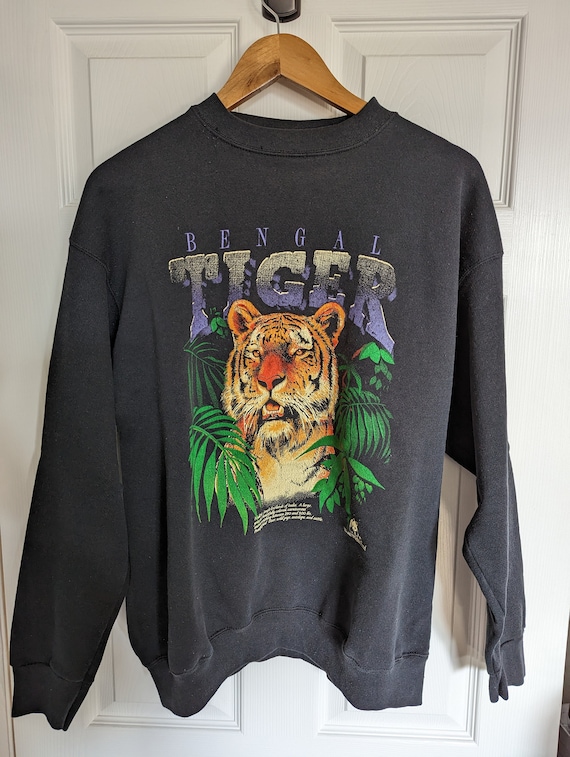 Vintage 90's Bengal Tiger WWF Sweatshirt